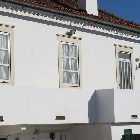 Holiday home Vivenda Maria De Lourdes Maiorga