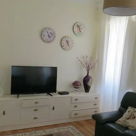 Vivenda Maria De Lourdes * Maiorga